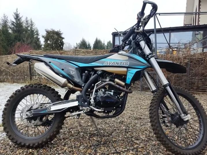 Мотоцикл AVANTIS ENDURO 250 DOHC PRO EFI EXCLUSIVE ARS Б/У Фото 3 Мотоцикл AVANTIS ENDURO 250 DOHC PRO EFI EXCLUSIVE ARS Б/У Обзор-Фото 3