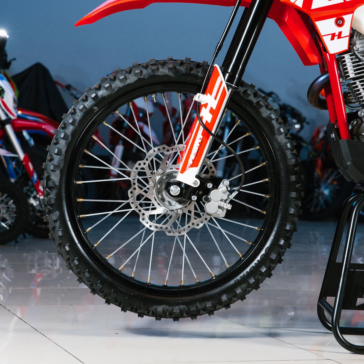 Мотоцикл HASKY F5 Pro 2025 MSD (F5 Pro) ENDURO Фото 20 Мотоцикл HASKY F5 Pro 2025 MSD (F5 Pro) ENDURO Обзор-Фото 20