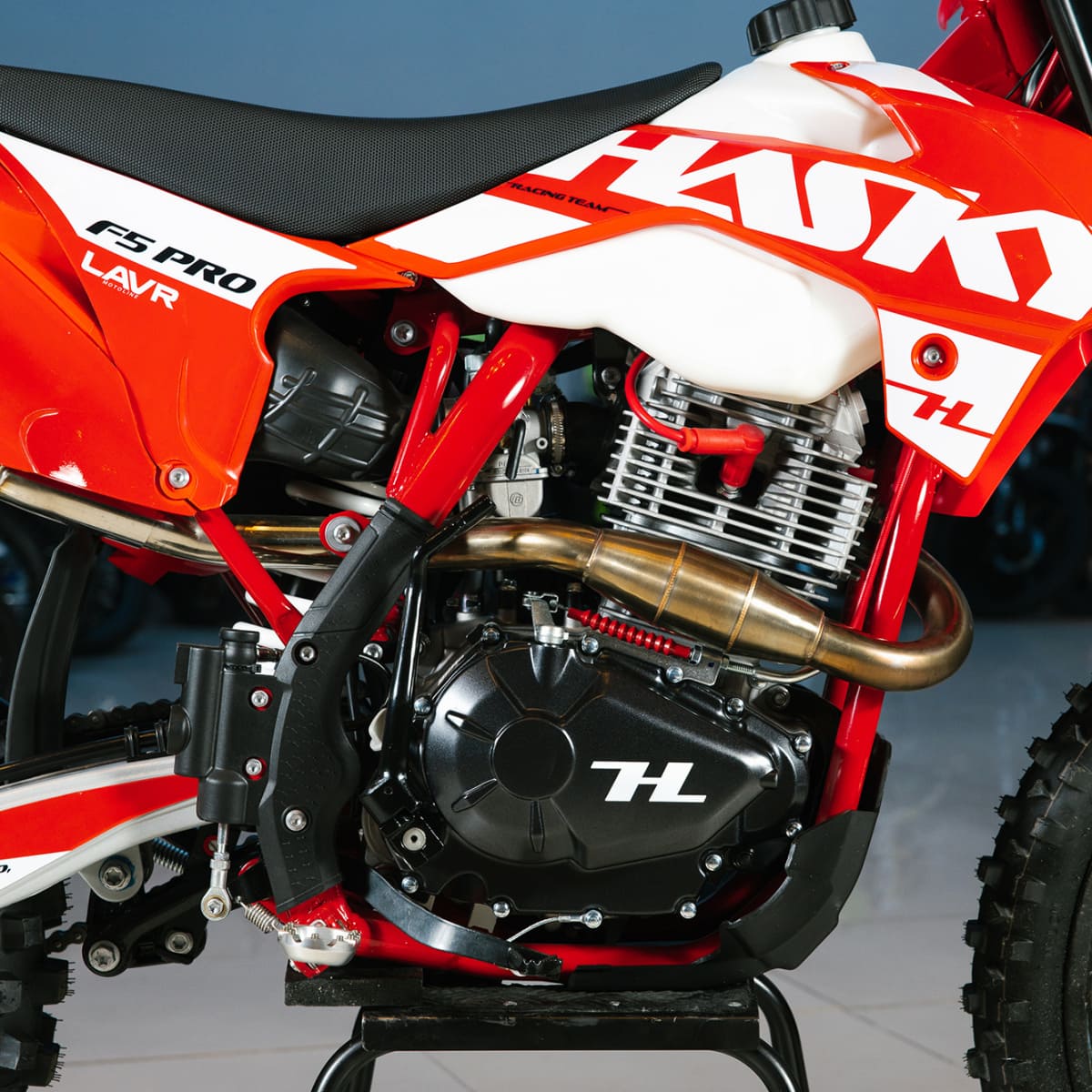 Мотоцикл HASKY F5 Pro 2025 MSD (F5 Pro) ENDURO Фото 11 Мотоцикл HASKY F5 Pro 2025 MSD (F5 Pro) ENDURO Обзор-Фото 11