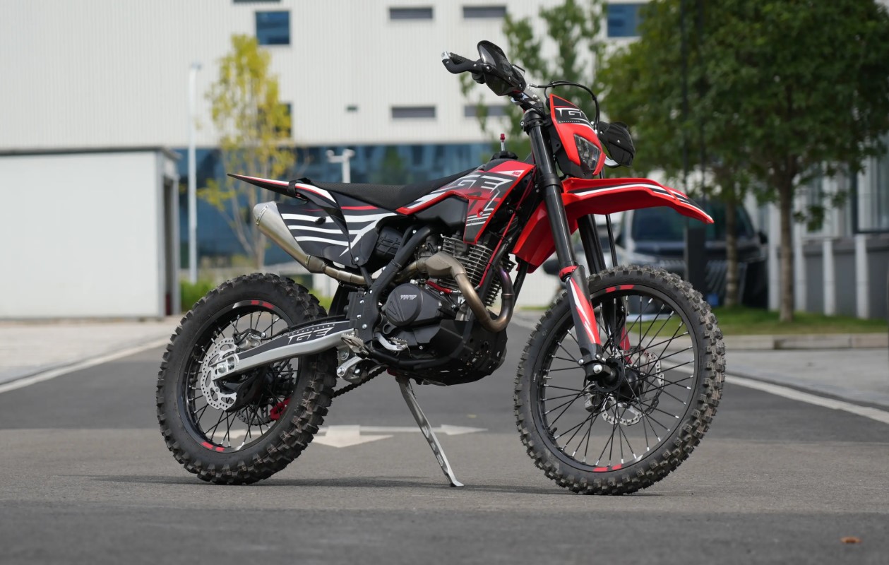Мотоцикл GURUENDURO Ranger YB300R 21/18 ENDURO Фото 2 Мотоцикл GURUENDURO Ranger YB300R 21/18 ENDURO Обзор-Фото 2