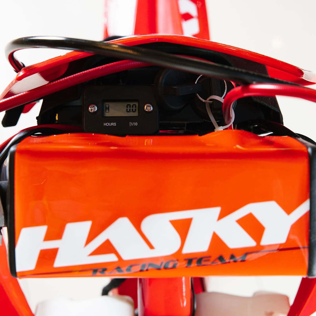 Мотоцикл HASKY F5 Pro 2025 MSD (F5 Pro) ENDURO Фото 15 Мотоцикл HASKY F5 Pro 2025 MSD (F5 Pro) ENDURO Обзор-Фото 15