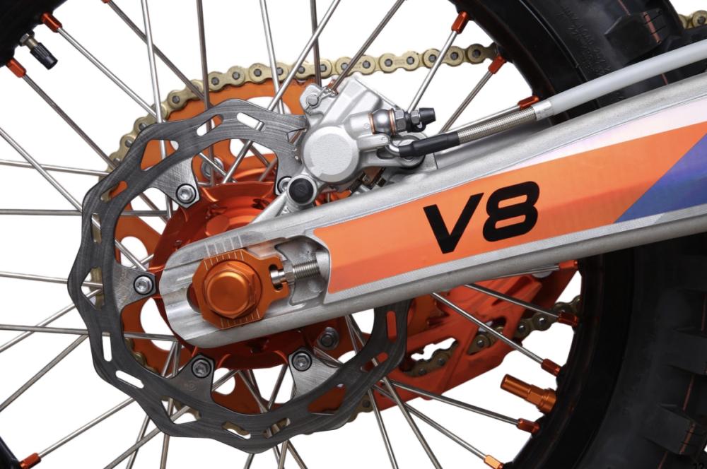 Мотоцикл STN V8 21/18 ENDURO Фото 6 Мотоцикл STN V8 21/18 ENDURO Обзор-Фото 6