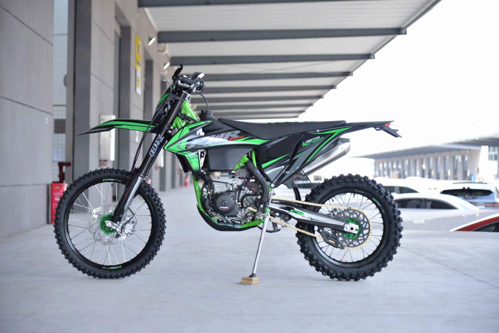 Мотоцикл кроссовый эндуро PWR FM450 NC (194MQ) ENDURO Фото 3 Мотоцикл кроссовый эндуро PWR FM450 NC (194MQ) ENDURO Обзор-Фото 3
