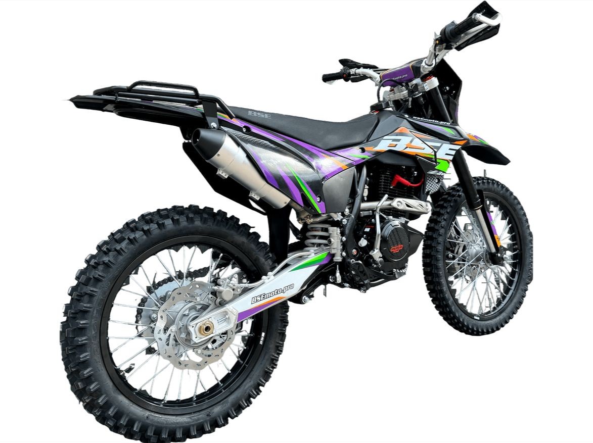 Мотоцикл BSE Z3V Flash 21/18 ENDURO Фото 2 Мотоцикл BSE Z3V Flash 21/18 ENDURO Обзор-Фото 2