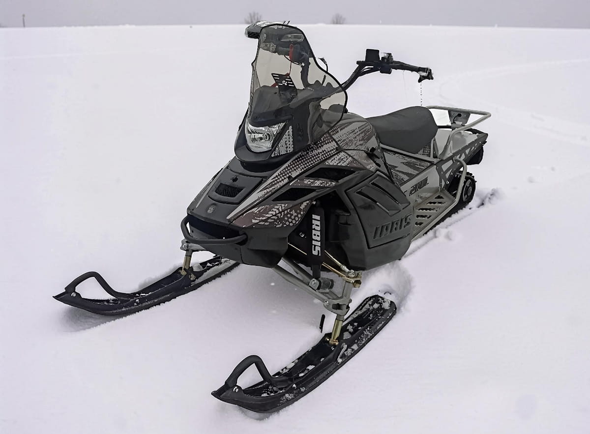 Снегоход IRBIS SF200L New 25/26 Фото 1 Снегоход IRBIS SF200L New 25/26 Обзор-Фото 1